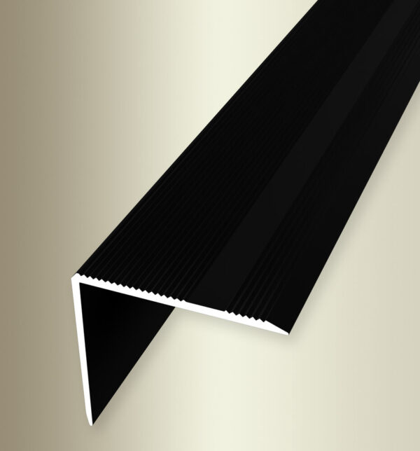 Lépcsőprofil – 229 SK fekete F16